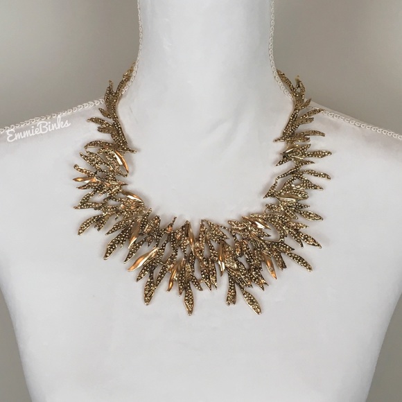 New Metallic Leaf Textured Bohemian Statement Necklace ~ Statement Bib Necklace - Picture 1 of 16